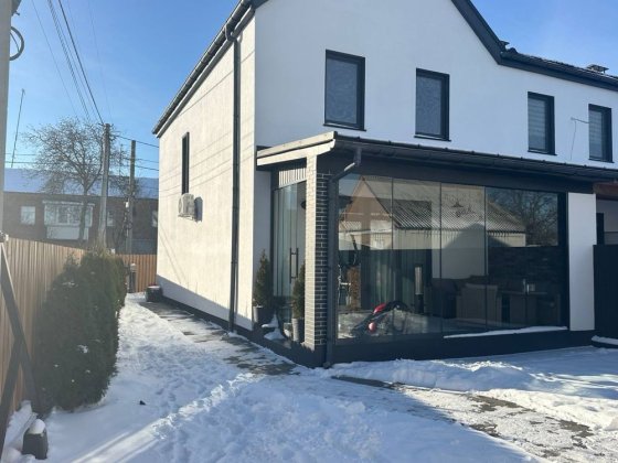 Продаж нового тауну з ремонтом Бровари Бровары