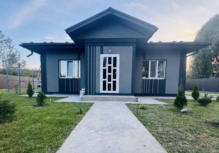 Продаж БУДИНОК 100м2 +10сот. З ремонтом та меблями - фото 1