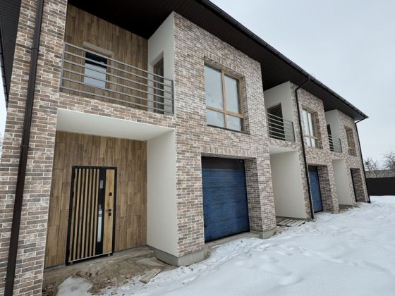 Продаж Готових Будинків/Таунхаусів 137 м2 з гаражем вул. Коновальця!!! Івано-Франківськ