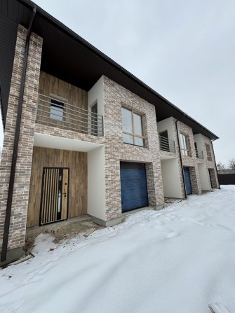 Продаж Готових Будинків/Таунхаусів 137 м2 з гаражем вул. Коновальця!!! - фото 1