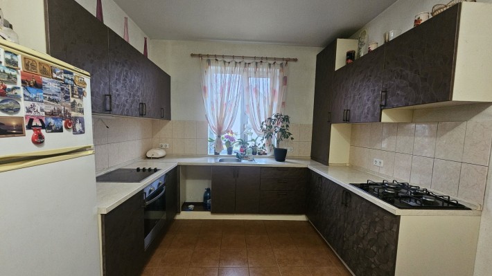 Жилий БУДИНОК 150 кв.м. з МЕБЛЯМИ+ ГАРАЖ. Газове опалення. - фото 1