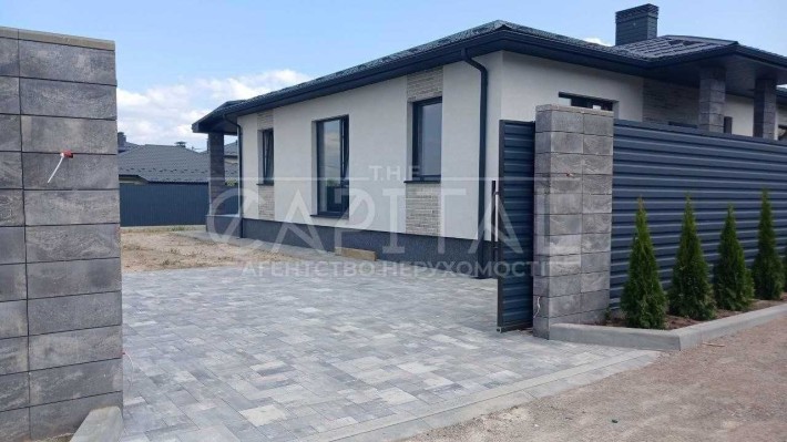 Дуже якісний будинок БЕЗ КОМІСІЇ в лісовій Бучі з гарною територією - фото 1