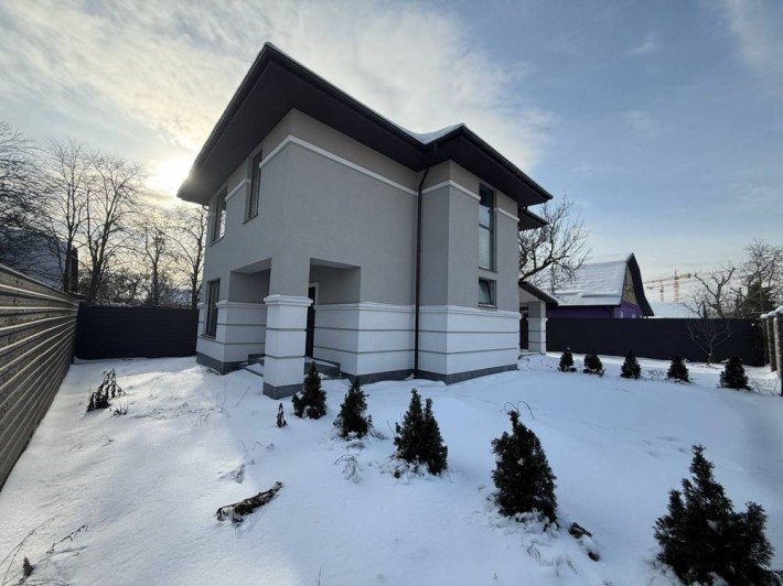 Будинок в центрі Бучі зі всіма комунікаціями і газом! Можна в ЄОселю! - фото 1