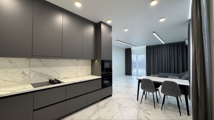 Сучасний одноповерховий будинок у закритому котеджному містечку, Буча - фото 1