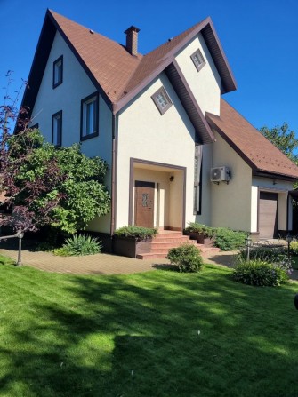 Буча. Продаж чудового 3-х поверхового будинку з дизайнерским ремонтом. - фото 1