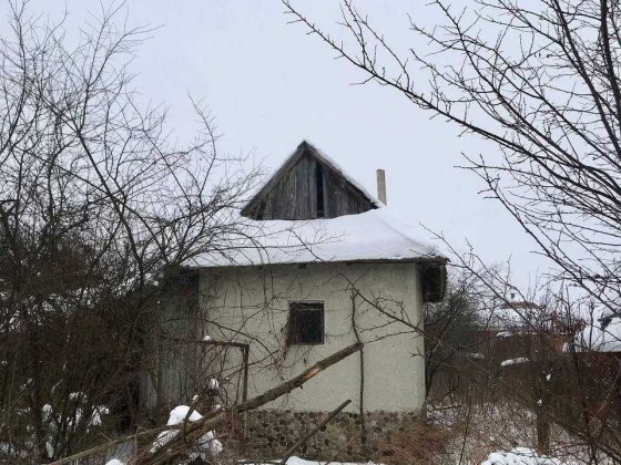 Продаж будинку в Опришівцях з ділянкою на 5 соток Івано-Франківськ