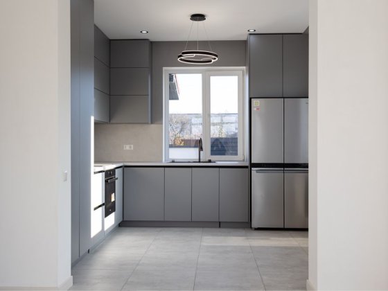 Продаж будинку з ремонтом 216м2 Івано-Франківськ