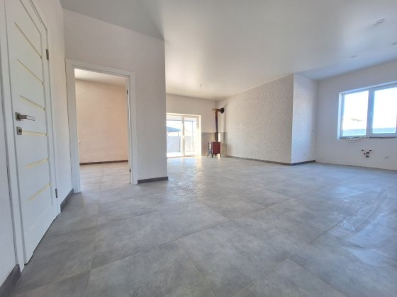 Будинок 85 м з РЕМОНТОМ+ ПІЧ-КАМІН на 5 сотках м.Бориспіль Бориспіль