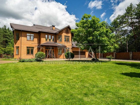 Замiський будинок на 50 сотках землі в селі Богданівка. Бровары