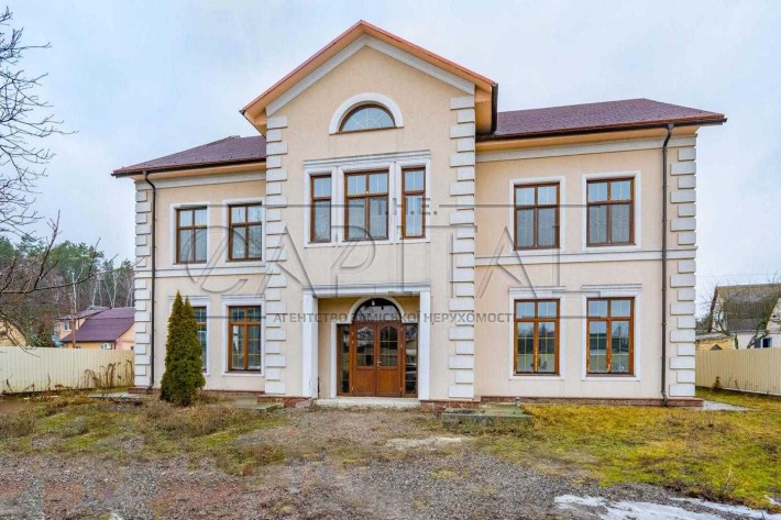 Продаётся дом в Броварах, площадью 507,3 м.кв - фото 1