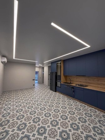 Одноповерховий з якісним ремонтом, газом, вул. Михайловського! - фото 1