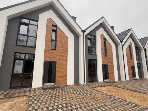 Таунхаус з цегли в Ірпені - р-н Адміралу. | ГАЗ, міські комунікації Ирпень