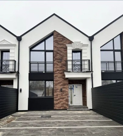 Таунхаус біля річки в районі Вокзальна - фото 1