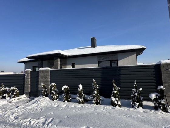 Будинок в лісовій частині міста, з нестандартним плануванням Буча