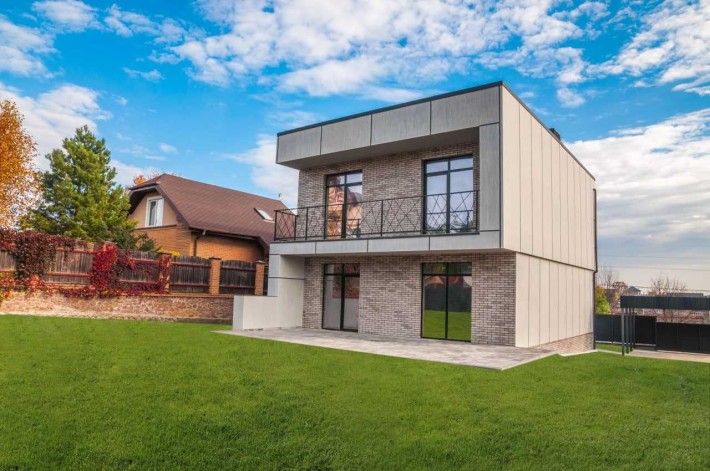 Hi-tech будинок 162 м2 у центрі Іванковичів - 20 хв до Києва - фото 1