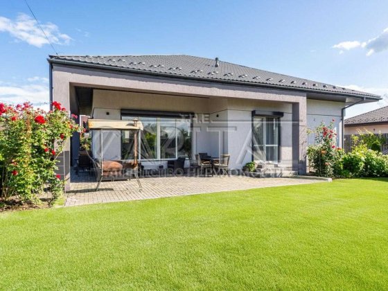 Продаж ідеального будинку з ремонтом в КРУШИНЦІ Крушинка