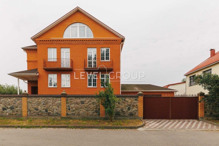 Будинок с. Крушинка, під ремонт, 3пов, 20сот, 373м2, Фастов - фото 1