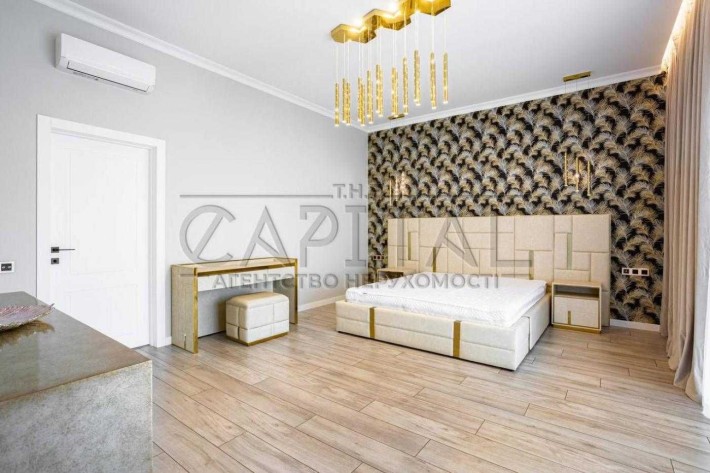 Продаж розкішного будинку 240м2 закритому КМ сімейного типу Green Town - фото 1