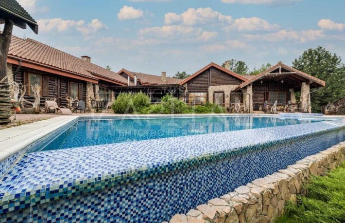 Продаж мисливського будинку поярд з Riviera Village/Лебедівка - фото 1