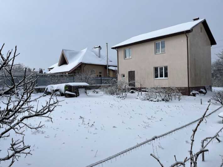 Будинок в с.Буча (Гуровщина), Любимівка. - фото 1