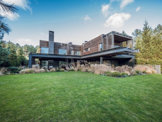 Продаж будинку Лебедівка 4к 275 м² КМ Riviera Village Басейн Генератор Лебедевка