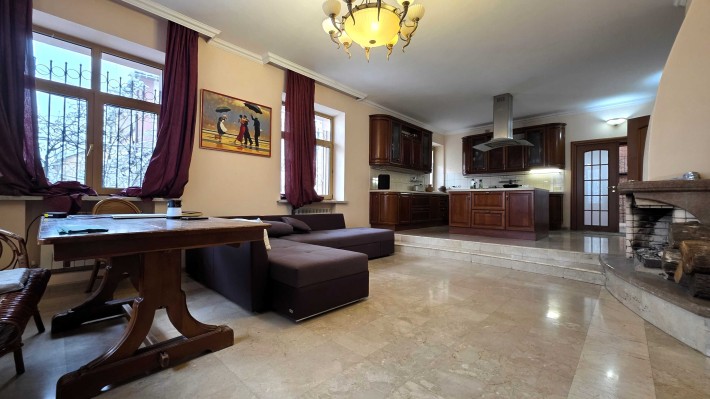 Продаж будинку 550 м² з озером та зимовим садом, 15 соток, Мархалівка - фото 1