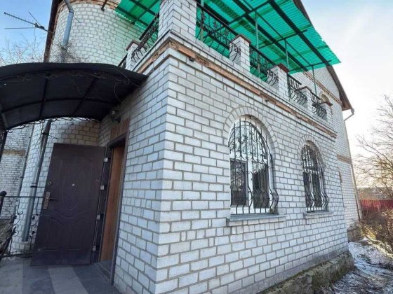 Просторий будинок з ділянкою 34 сотки в селі Микуличі! Микуличи