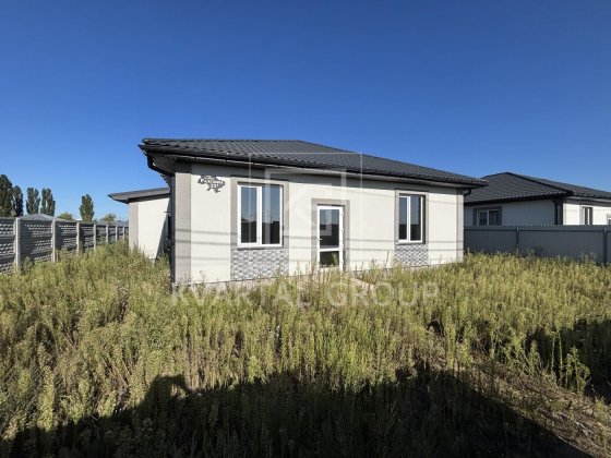 Продається просторий будинок у с. Михайлівка-Рубежівка Михайловка-Рубежовка