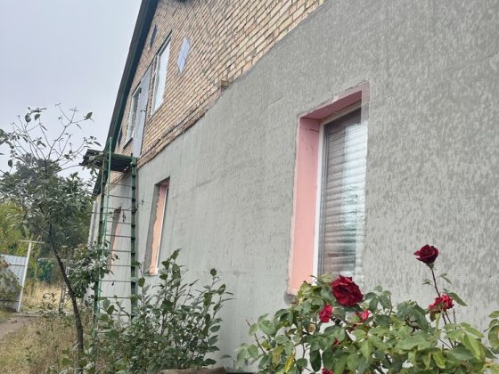 Гарний будинок в с. Мощун з земельною ділянкою 10 сот Мощун