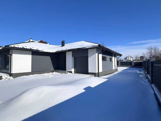 Будинок Михайлівці-Рубежівці, біля лісу,157м2, на 7.5 сотках,є Гараж Михайловка-Рубежовка