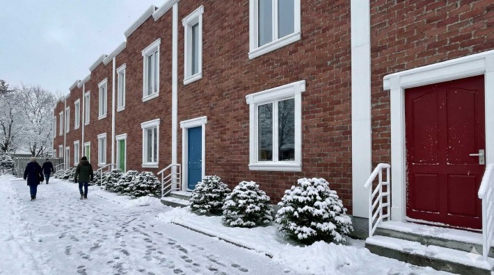 Продам Таунхаус. Найнижча Ціна. Газове Опалення. Власна Парковка. - фото 1