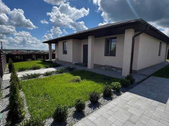 Продаж будинку без комісії,гарна локація, Михайловка-Рубежовка