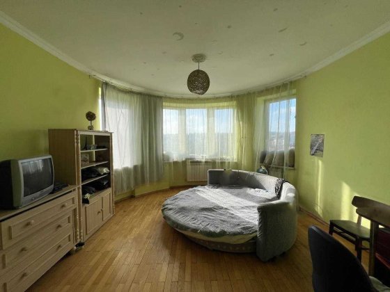 Продаж дачі 430м². 5 кімнат. 24сот. Камін.Басейн.Сауна.Більярд. ID:674 Михайловка-Рубежовка