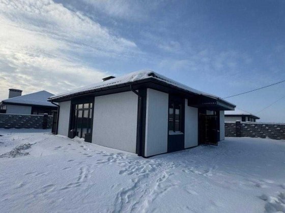 Продаж будинок з бомбосховищем ділянка 5с Михайлівка-Рубежівка