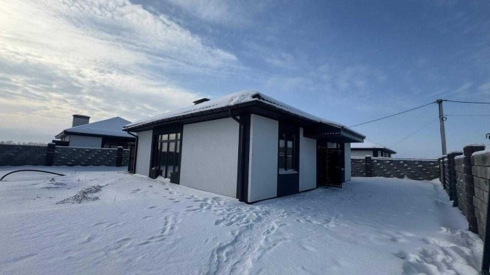 Продаж будинок з бомбосховищем ділянка 5с - фото 1