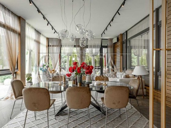 Продажа Дом 250м Новые Безрадичи Ремонт Бассейн Таресса Газ Новые Безрадичи