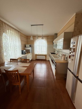 Будинок 450 м² + гостьовий будинок Басейн 41 сотка - фото 1