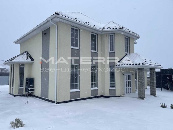 Продаж будинку 200 м2 з ремонтом та сауною! Ділянка 9 сот! Нове