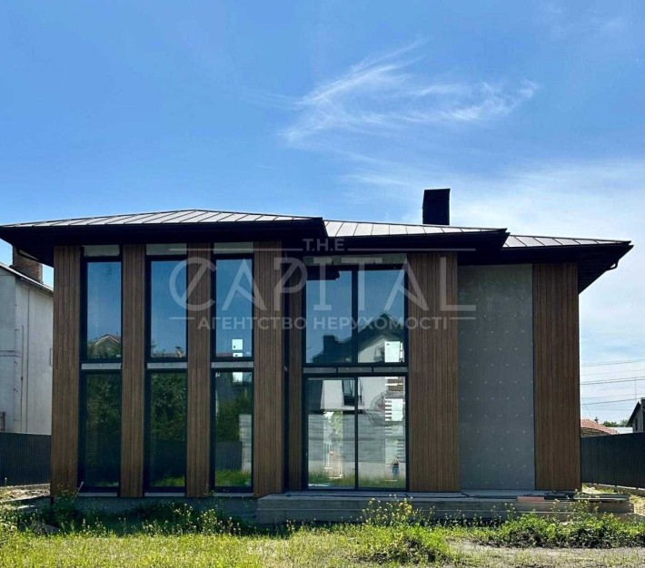 Терміново продаж Просторий сучасний будинок біля Києва — с. Новосілки - фото 1