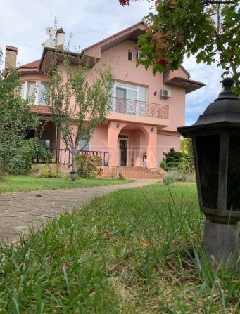 Продаж будинку з газовим опаленням біля озера Нові Безрадичі - фото 1