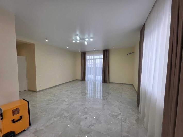 Будинок з ремонтом та газом в с.Нове, 137м2, 6 соток, р-н Технікума - фото 1