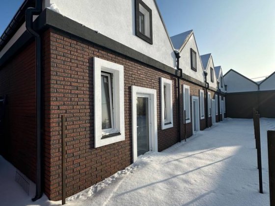 Цікавий таунхаус  в котеджному містечку Михайловка-Рубежовка