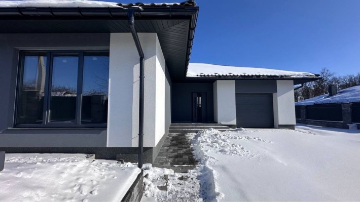 Будинок з ГАЗОМ біля лісу - фото 1