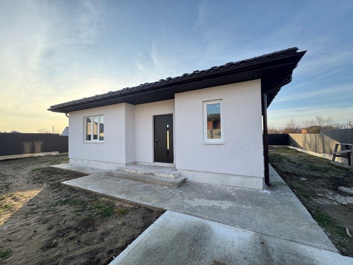 Продаж будинку у с. Новому - фото 1