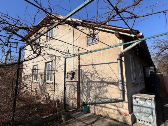 Продам будинок під ремонт із земельною ділянкою Івано-Франківськ