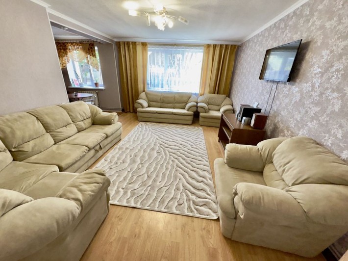 130 м простору та затишку. Найкраща частина будинку! - фото 1