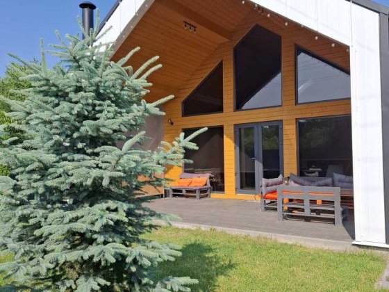 Продаю будинок на березі річки в самомому місті. Івано-Франківськ