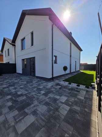 Без комісії. Будинок , новобудова на продаж в районі Військбуд. - фото 1