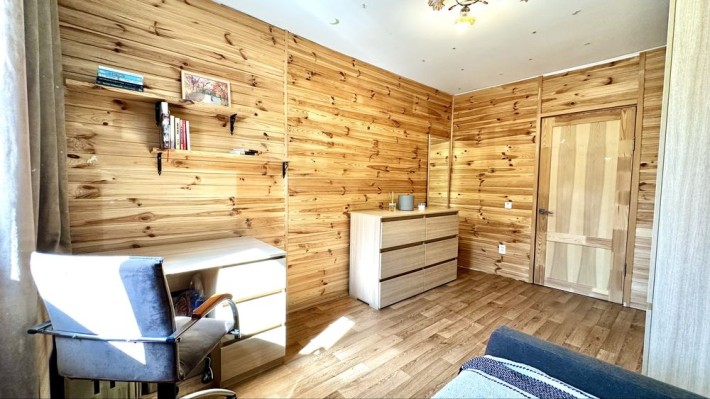 Продам будинок з ділянкою 11 соток в лісовій частині міста - фото 1