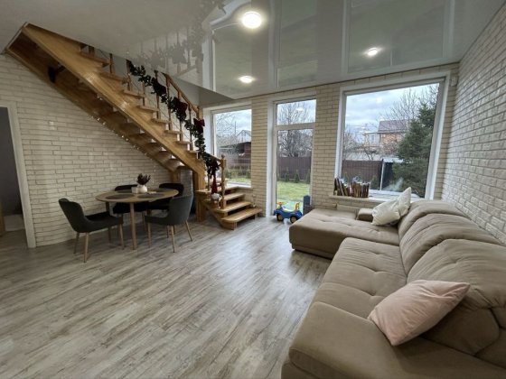 Будинок з газовим опаленням. Центр Буча